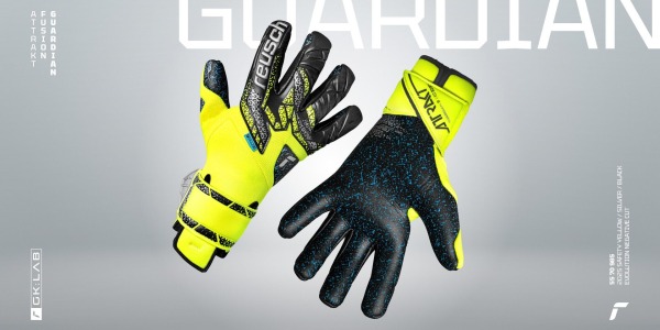 Reush Gloves: L'Eccellenza nei Guanti da Portiere